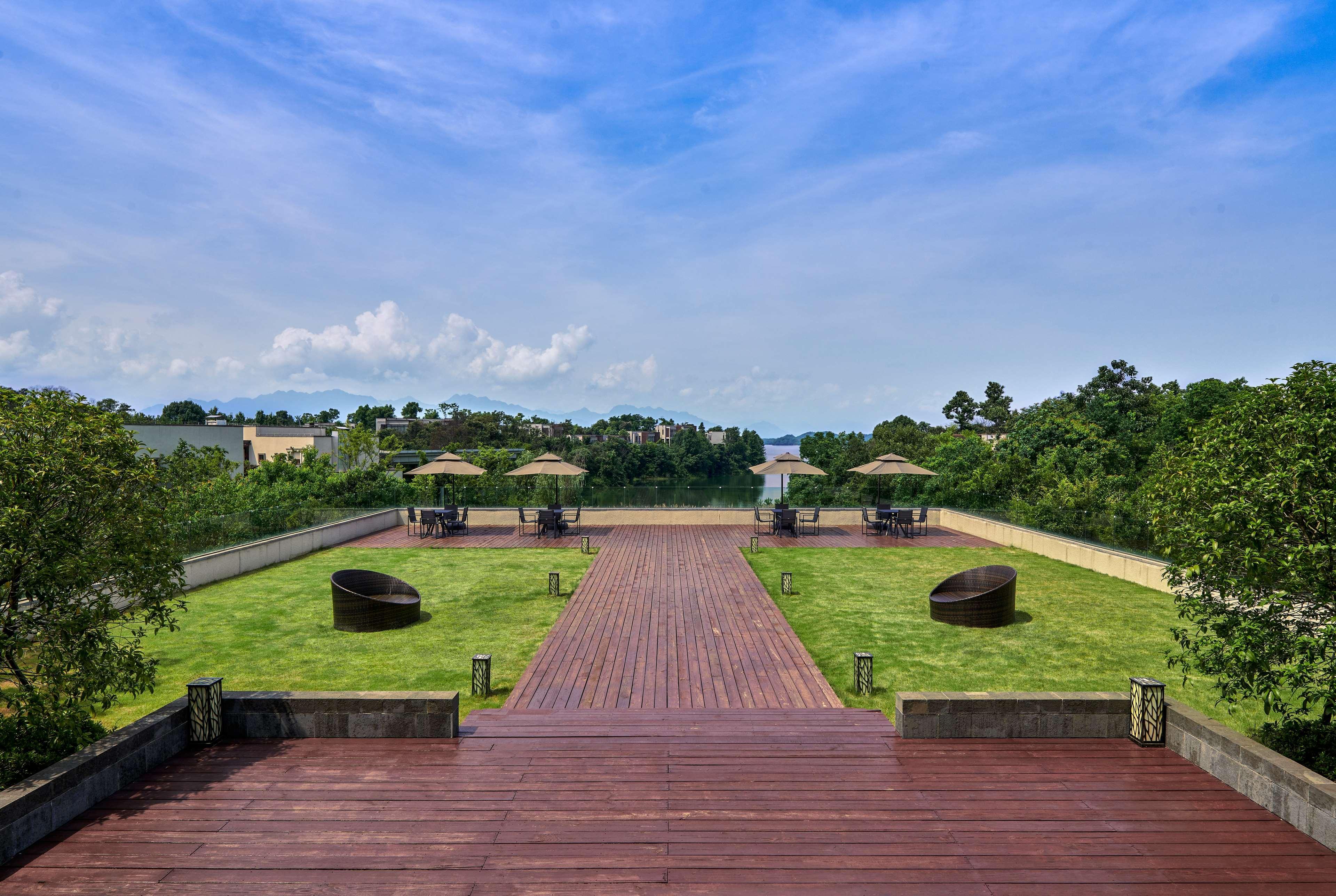 Lushan West Sea Resort, Curio Collection By Hilton Jiujiang  Extérieur photo