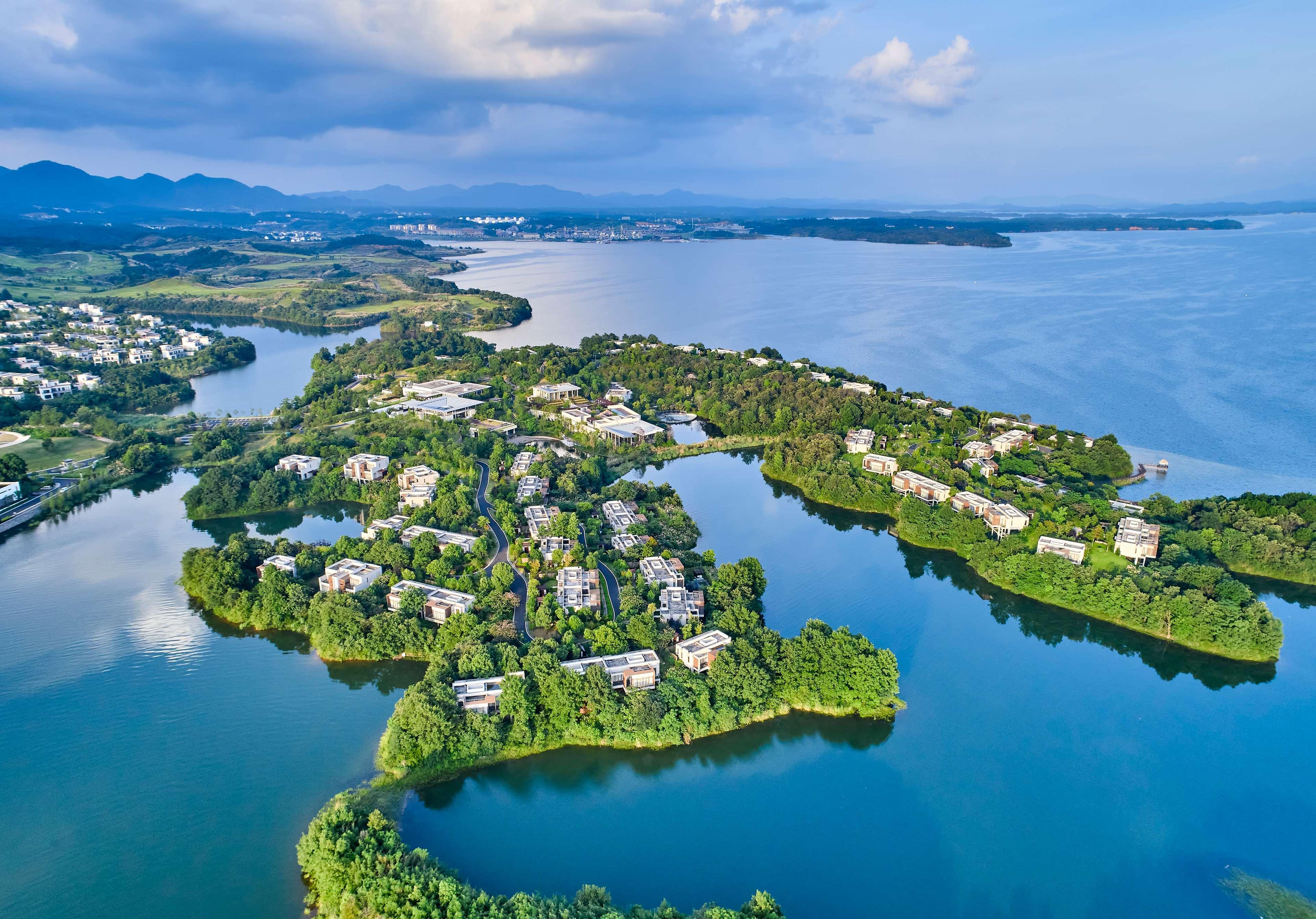 Lushan West Sea Resort, Curio Collection By Hilton Jiujiang  Extérieur photo