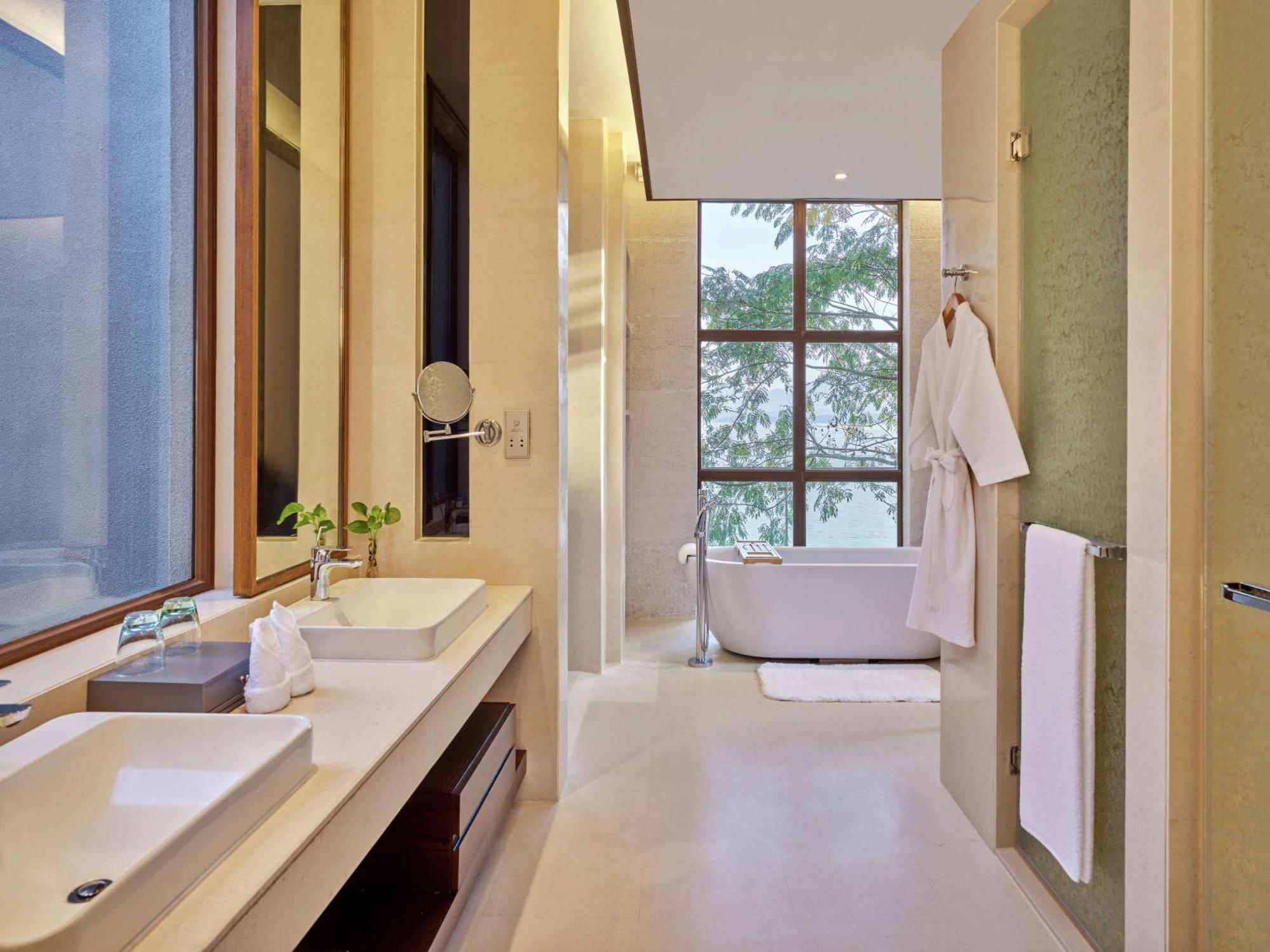 Lushan West Sea Resort, Curio Collection By Hilton Jiujiang  Extérieur photo