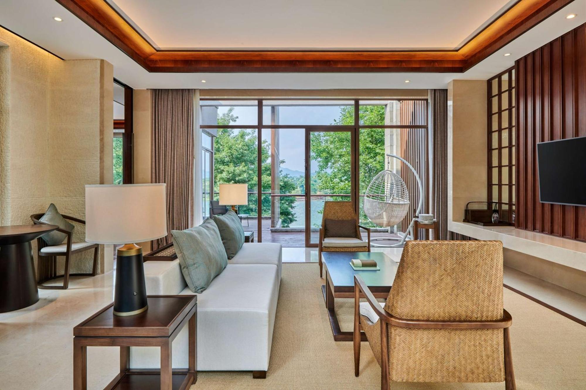 Lushan West Sea Resort, Curio Collection By Hilton Jiujiang  Extérieur photo